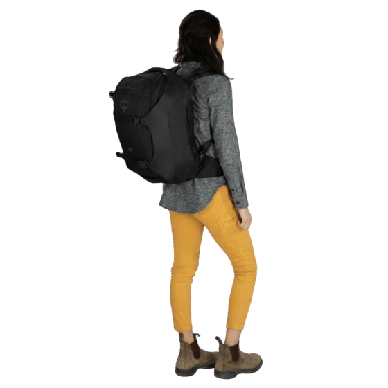 Osprey Sojourn Porter TRavel Pack 30L lifestyle4