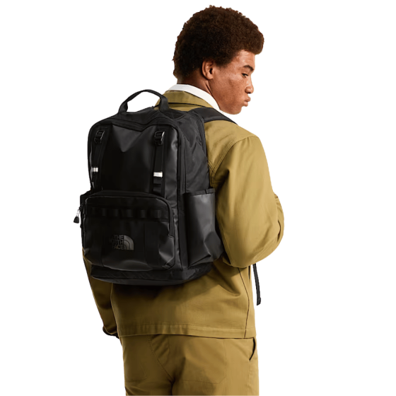 The North Face Base Camp Dypack black lifestyle1
