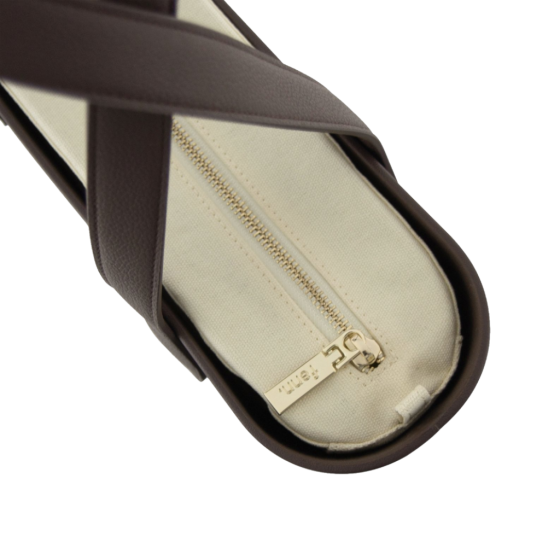 Fenn Petite 9459 Choc Flat Handle Beige Inner top