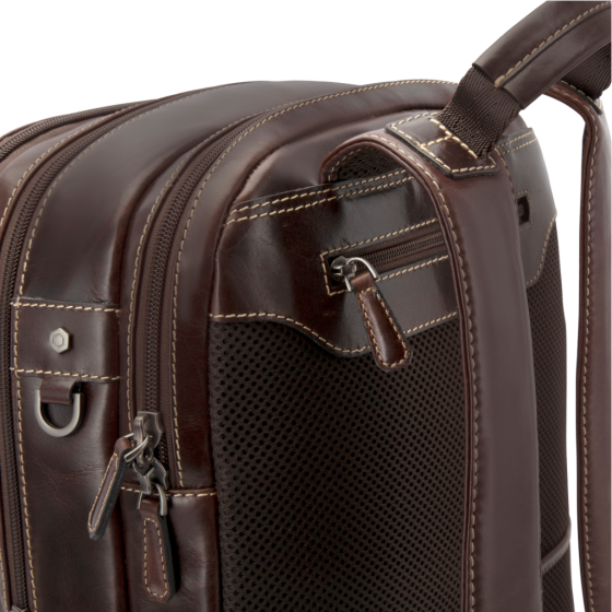 Jekyll & Hide 3672 Oxford Leather Everyday backpack Mocha rear stash