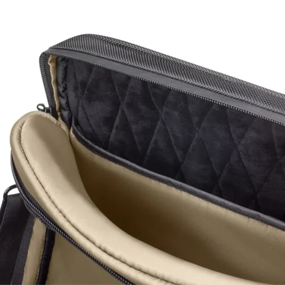 Wenger Legacy Rolling Business Case 653631 black lining jpg
