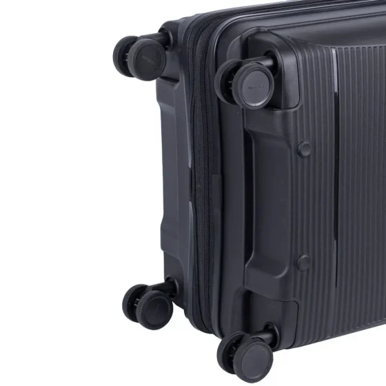 Cellini Qwest Spinner Luggage Expander 869 Black 55 Wheels